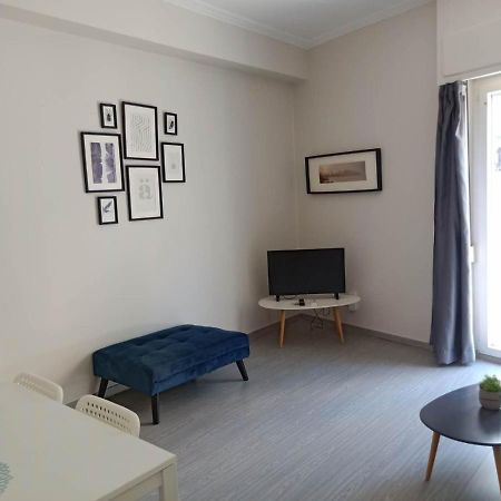 Victoros Apartment Атина Екстериор снимка
