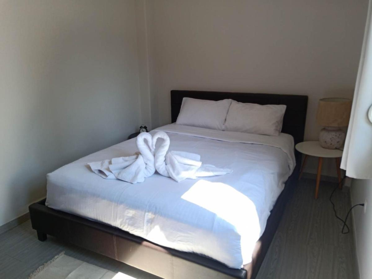 Victoros Apartment Атина Екстериор снимка